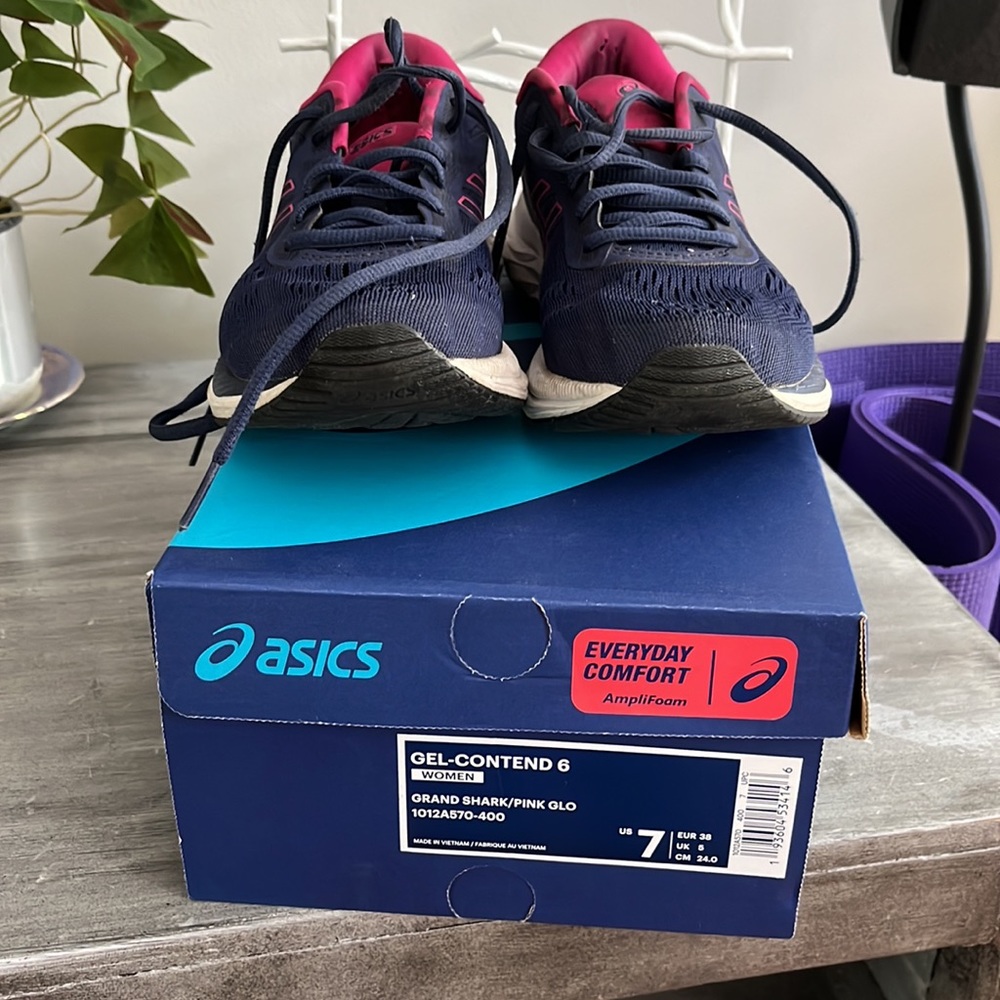 Asics Gel-Contend 6 Size 7